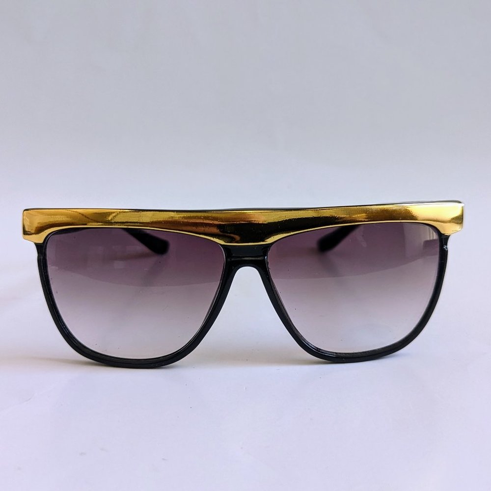 NWT Vintage 90's Plastic Lady High Fashion Sunglasses (S.Black/Gold)